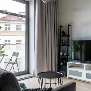 Rentplanet - Mlyn Maria Apartment