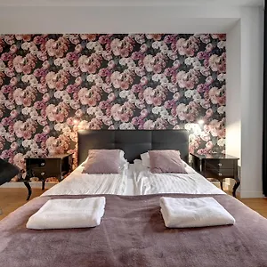 https://blue-mandarin-apartments-ii.gdanskhotel.org